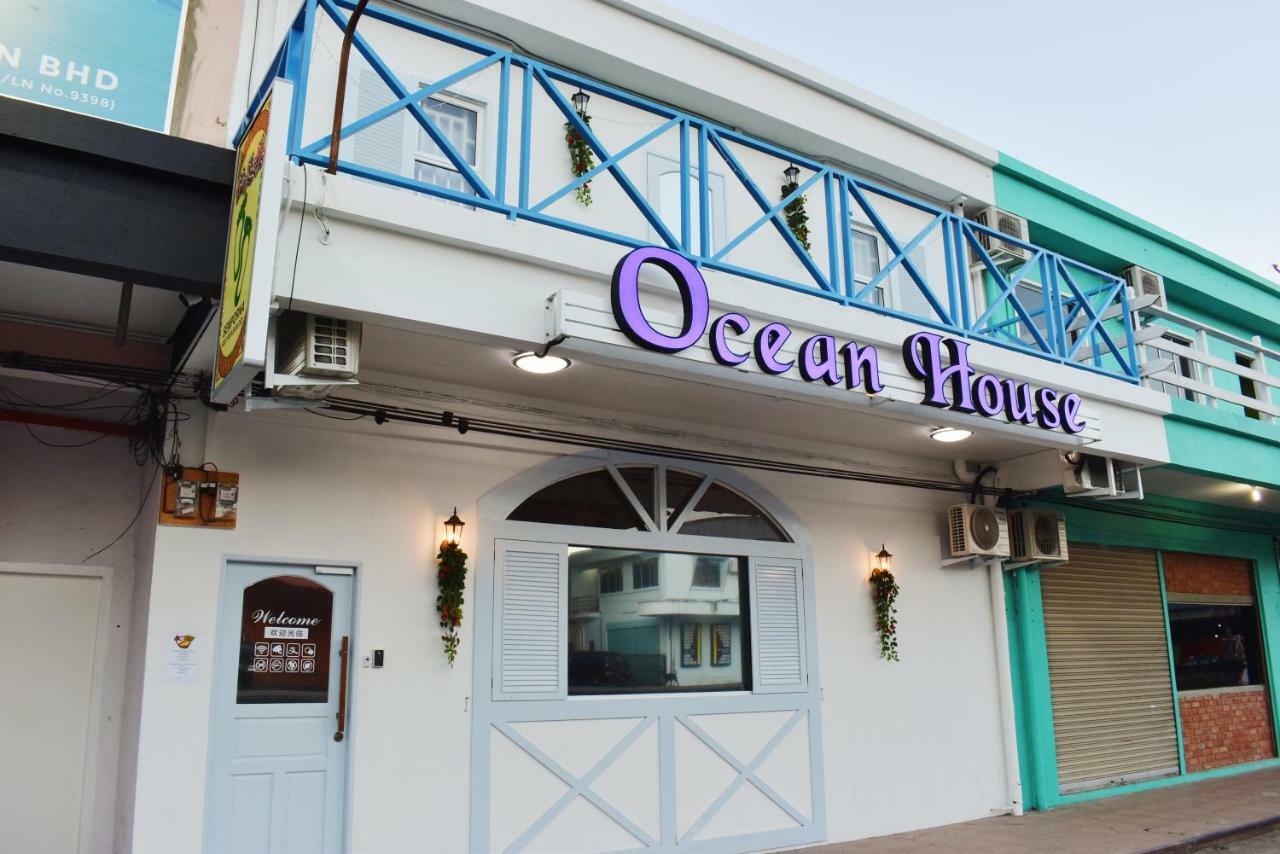A Pousada Ocean House Semporna Exterior foto